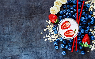 blueberries, texture, fruit, strawberries, blueberries HD wallpaper