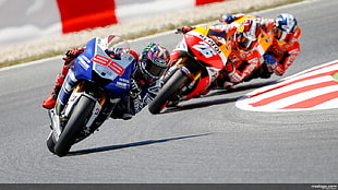 blue and grey sports bike, Moto GP, Jorge Lorenzo, TVS Apache, Marc Marquez HD wallpaper