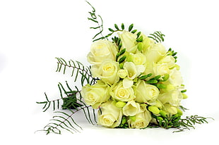 bouquet of yellow roses