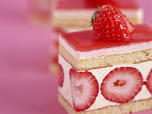 strawberry cake HD wallpaper