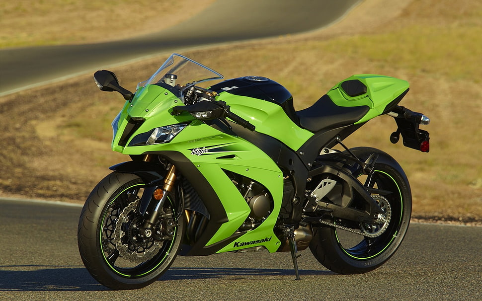 Green Kawasaki Ninja HD wallpaper | Wallpaper Flare