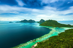 green mountains and seashore, landscape, beach