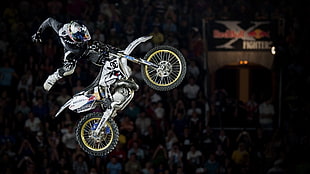 focus photo of motocross trick HD wallpaper