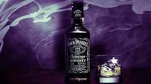 Jack Daniels whiskey bottle with cup, Jack Daniel's, alcohol HD wallpaper