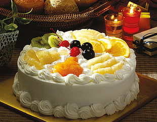 white cake on brown tray HD wallpaper