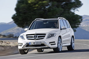 white Mercedes-Benz G-Class