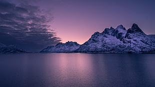 body of water and mountains under cloudy sky during daytime, mountains, horizon, archipelago, sea