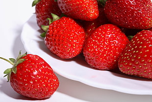red strawberries on white ceramic plate HD wallpaper
