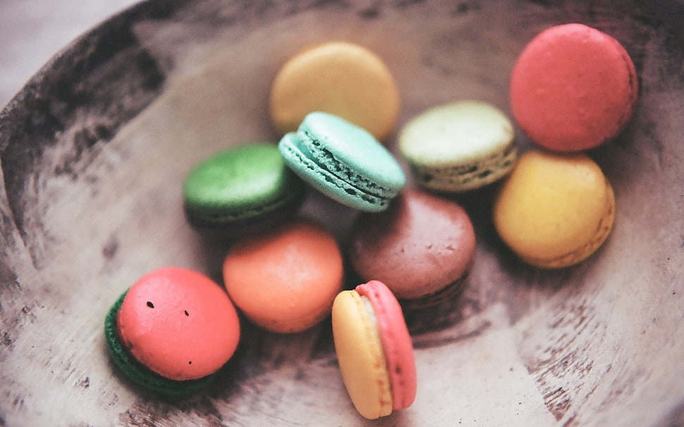 assorted macaroons in close-up photography HD wallpaper