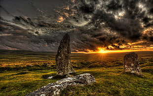 three stones under sunset wallpaper, landscape, nature, plains