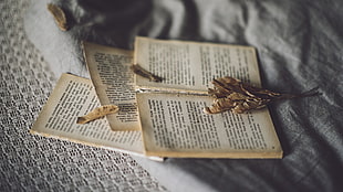 book pages, books, cloth, depth of field, samaras HD wallpaper