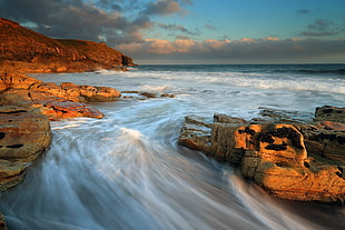 ocean near mountain, praa sands