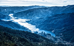 blue river beside green mountains during daytime HD wallpaper