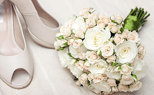 white rose bouquet