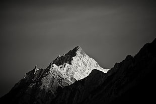 mountain in grayscale photo, mountain top, monochrome HD wallpaper