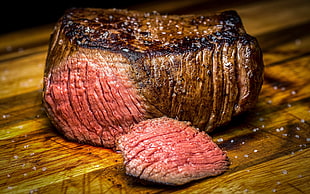 steak, food, closeup, wooden surface HD wallpaper