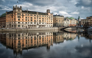 white and brown concrete building, cityscape, building, river, bridge