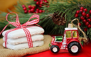 red and white vehicle ornament, Christmas, New Year HD wallpaper