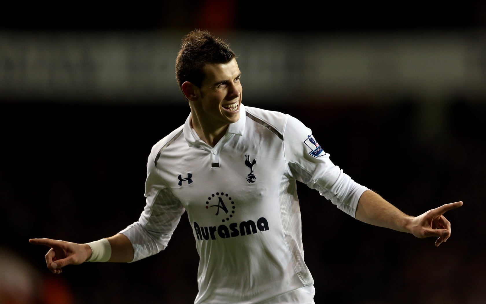 Men's white and black Adidas jersey shirt, Gareth Bale, Tottenham Hotspur,  Tottenham HD wallpaper | Wallpaper Flare