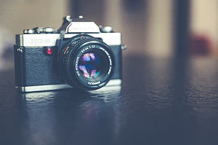 black Minolta compact camera, photography, camera, Minolta HD wallpaper