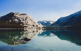 brown mountain, lake, water, landscape, nature HD wallpaper