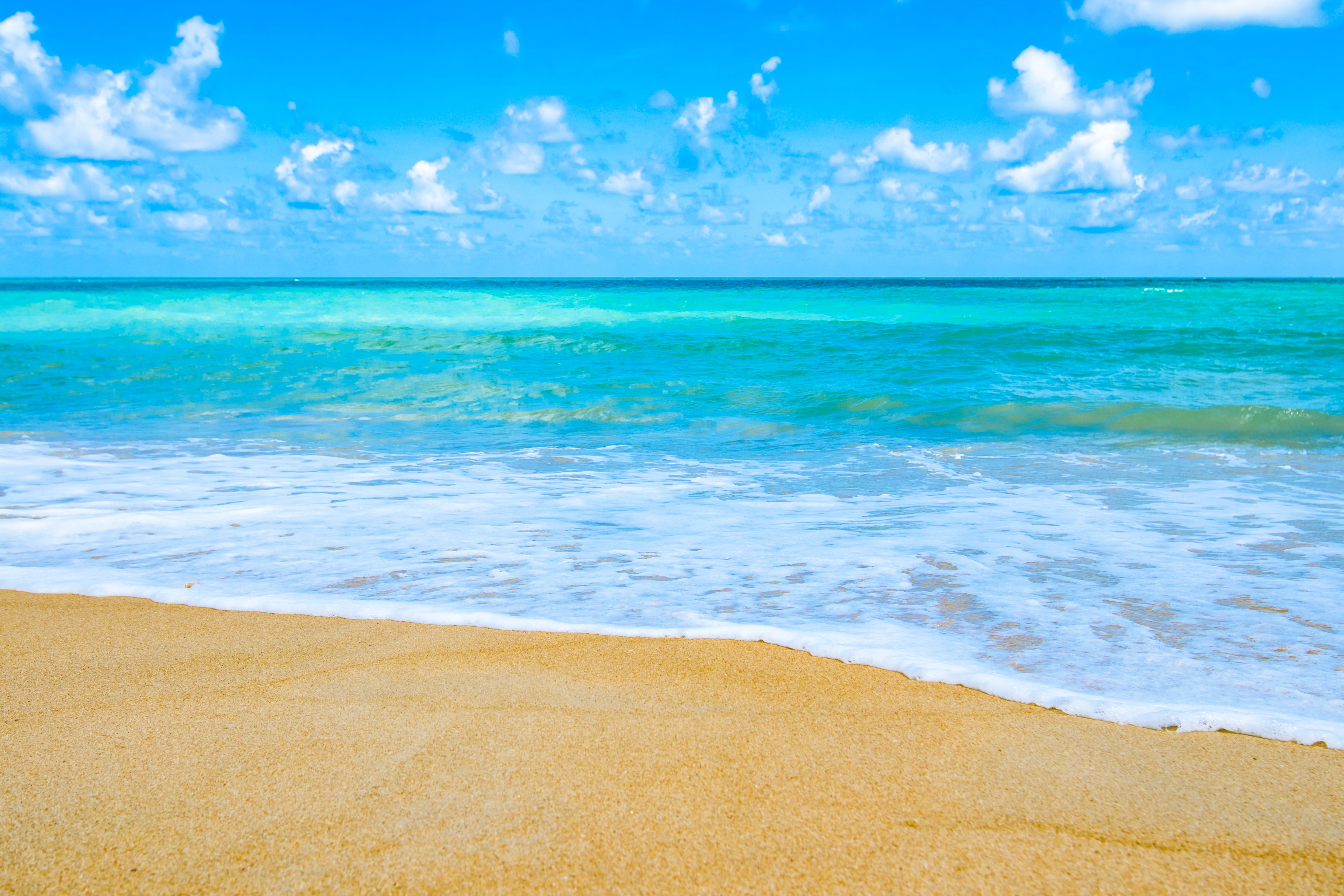 Пляжный. Морской пляж. Берег моря. Солнце пляж. Море песок.
