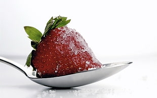 strawberry on spoon HD wallpaper