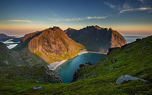 panoramic photography of mountain beside water, nature, rock, mountains, bay