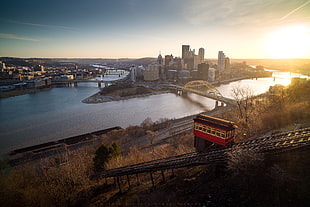 red house, cityscape, river, Pittsburgh, tram HD wallpaper