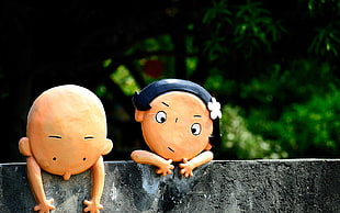 boy and girl on wall HD wallpaper