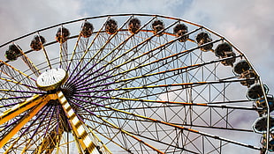 white and yellow ferris wheel HD wallpaper