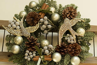 brown pinecone, two gray bird figures, gray baubles wreath HD wallpaper