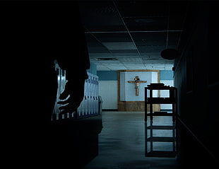 white and black wooden cabinet, Outlast 2, Jesus Christ, horror, dark HD wallpaper