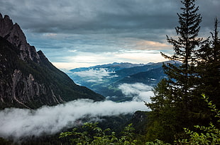 mountain with cloud during day time HD wallpaper