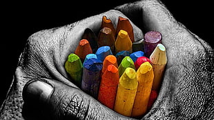 assorted crayons, crayons, selective coloring HD wallpaper