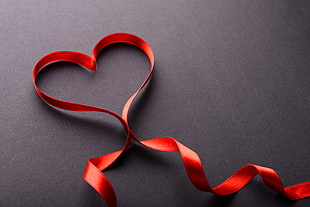 red string formed to red heart HD wallpaper