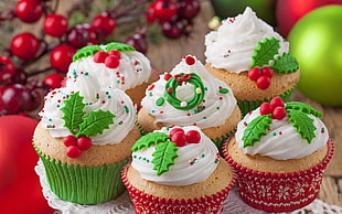 assorted cupcakes with icing, food, lunch, closeup, colorful HD wallpaper