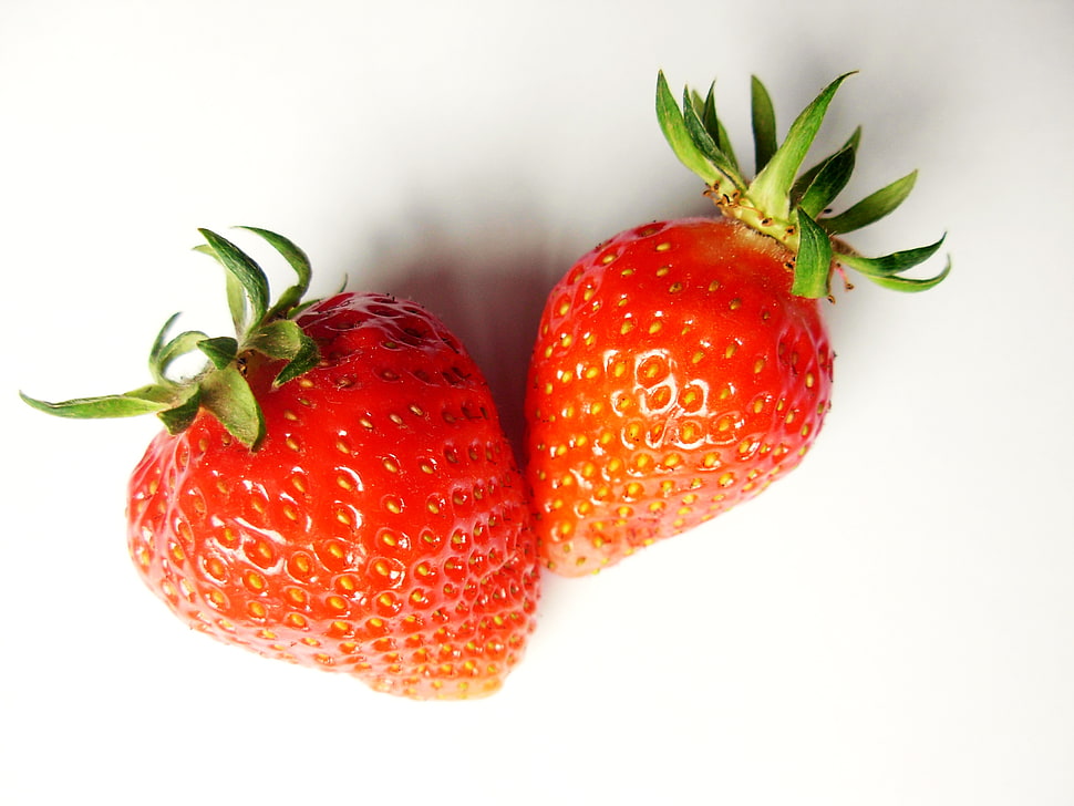 two red strawberries HD wallpaper