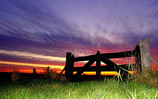 brown wooden fence during sunset HD wallpaper