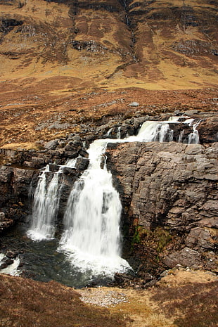 Waterfalls photography during daytime HD wallpaper