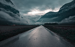 gray concrete road, road, mist, mountains, landscape HD wallpaper