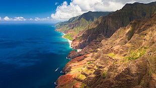 mountains on shore, landscape, Na Pali Coast, coast, sea HD wallpaper