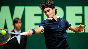 men's blue Nike polo shirt, Roger Federer