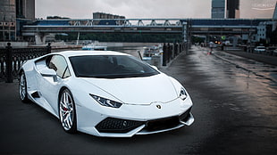 white Lamborghini Huracan coupe, urban, cityscape, car, white cars HD wallpaper