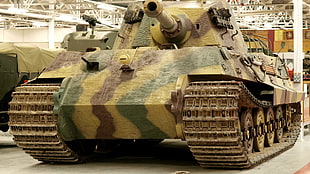 brown and green battle tank, Tiger II, tank, bovington tank museum HD wallpaper