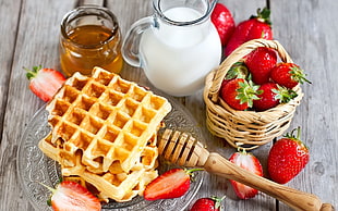 waffle and strawberries, food, colorful, breakfast, strawberries HD wallpaper