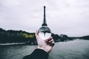 Paris, Eiffel Tower, reflection, sphere HD wallpaper