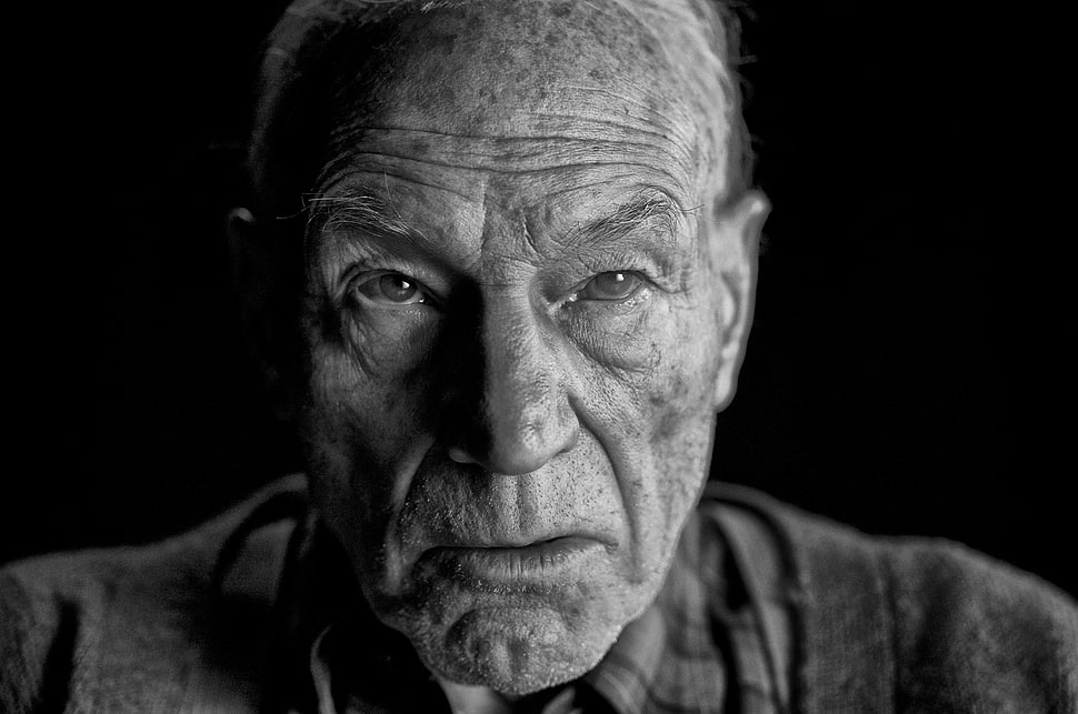 Patrick Stewart, Logan (2017), Patrick Stewart, Charles Xavier, monochrome HD wallpaper