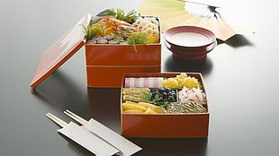 sushi dish in lunch box HD wallpaper