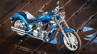 blue and silver die-cast cruiser motorcycle, motorcycle HD wallpaper